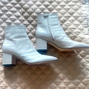 Marc Fisher Grey Leather Snakeskin Boot Bootie Size 9